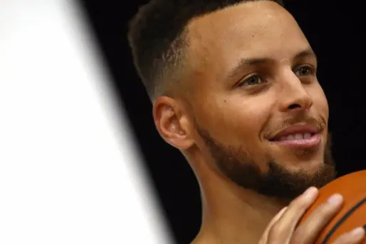 Stephen Curry pourra toutefois retrouver très vite les terrains : son amende n'a été assortie d'aucune suspension.