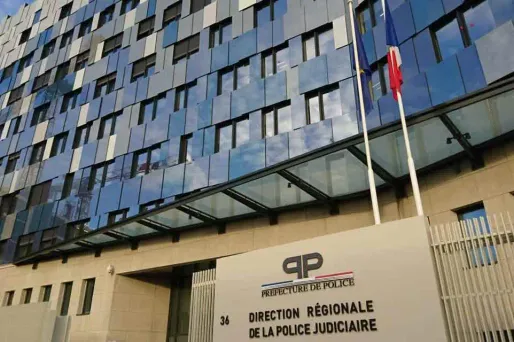 Du quatrième sous-sol jusqu'au huitième étage, le "Bastion" regorge encore d'innovations, avec un stand de tir digne de celui du Raid.