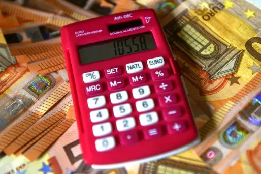 Le salaire net moyen en France a augmenté en 2015 de 1,1%.