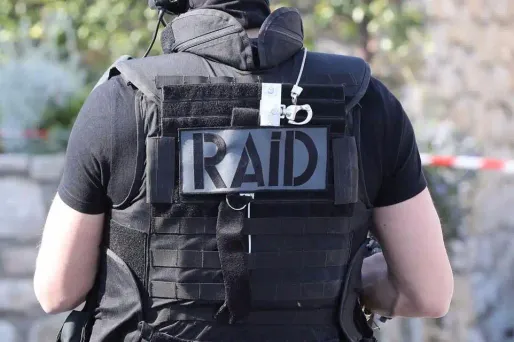 Une section du RAID a dû intervenir pour déloger le forcené, jeudi.