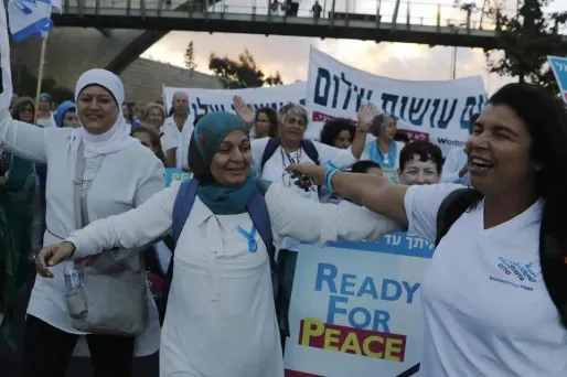 En 2016, le mouvement Women Wage Peace avait déjà organisé une marche pour réclamer la paix entre Israéliens et Palestiniens.
