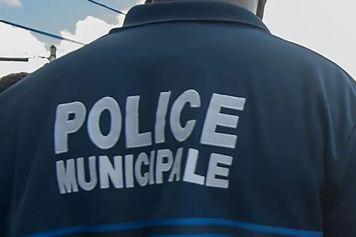 Guadeloupe police 1280