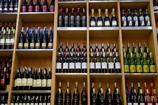 "Horizon pas net, reste à la buvette" : la surprenante (et efficace) lettre de motivation d'un étudiant caviste