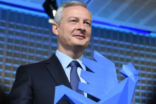 Bruno Le Maire a présenté le coq bleu de la French Fab, à Bercy.