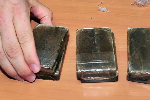 La drogue était dissimulée dans un caisson du camion. (Photo d'illustration)