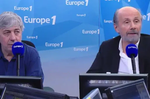 "Le Canard enchaîné" bientôt sur Internet ? "Un jour où l'autre, on sera bien obligé d'y venir"