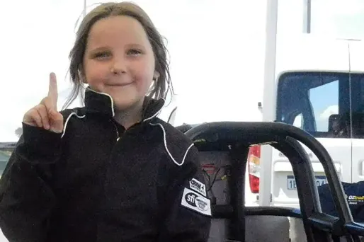 mort enfant dragster 1280