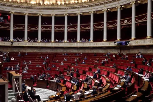 Les députés ont adopté la surtaxe exceptionnelle des grandes entreprises mardi soir.