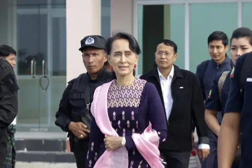 Crise des Rohingyas : première visite de Suu Kyi dans la zone du conflit