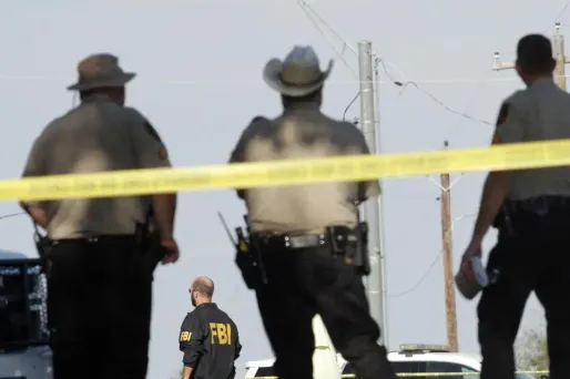 fusillade, église, Texas crédit : ERICH SCHLEGEL / GETTY IMAGES NORTH AMERICA / AFP - 1280