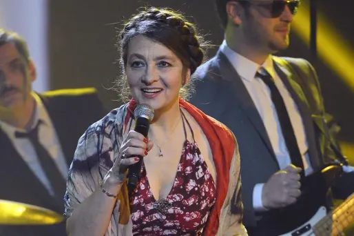 catherine ringer 1280