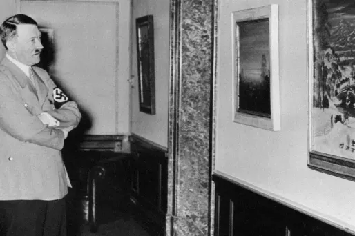 Adolf Hitler a échoué deux fois au concours des beaux-arts.