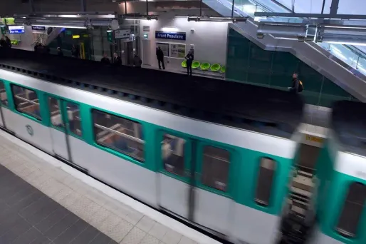 Frotteurs du métro : aux côtés de la brigade de police chargée de les traquer