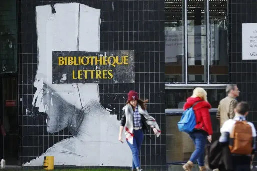 Les étudiants devront désormais payer 90 euros par an lors de leur inscription dans le supérieur