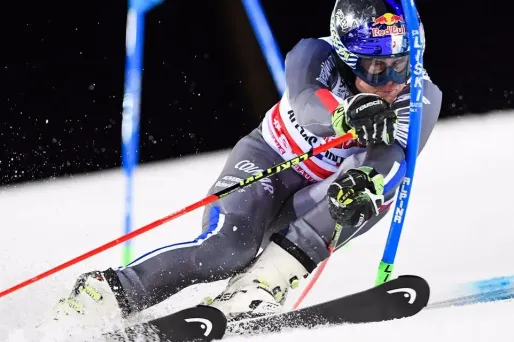 Ski - Pinturault : "On skiera toujours pour David Poisson"