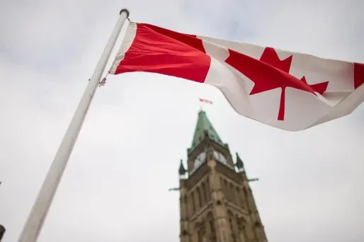 Cinq morts dans une avalanche au Canada