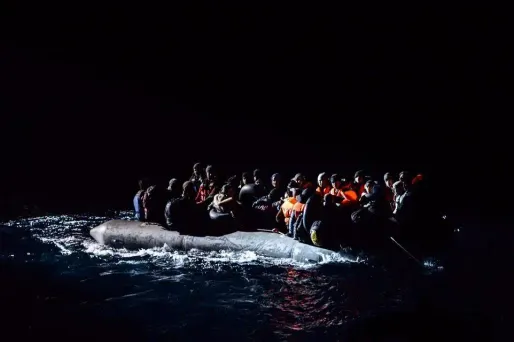 Migrants en mer méditerranée, 1280x640