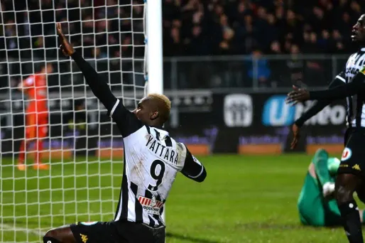 Angers retrouve le podium de la Ligue 1.