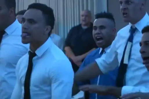 Nouvelle-Zélande : un haka pour les mariés fait le buzz