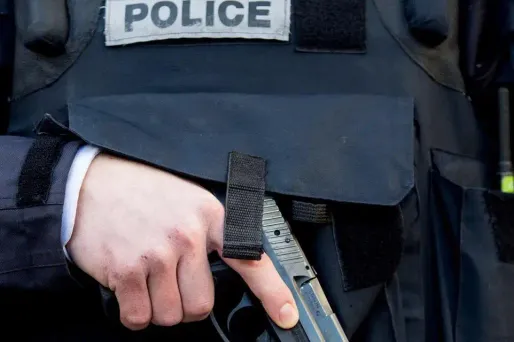 Un adolescent mis en examen après des tirs contre des écolières à Nice