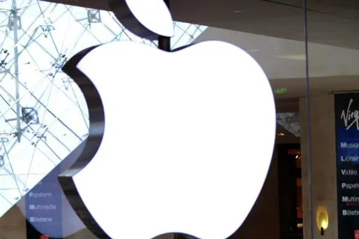 apple store carroussel