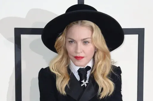 Mort de David Bowie : Madonna se dit "effondrée" sur Twitter