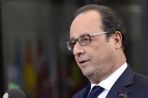 François Hollande rend hommage à Michel Galabru, "une figure familière"