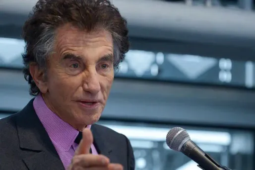 Jack Lang condamne la "philippique" de Martine Aubry contre l'exécutif