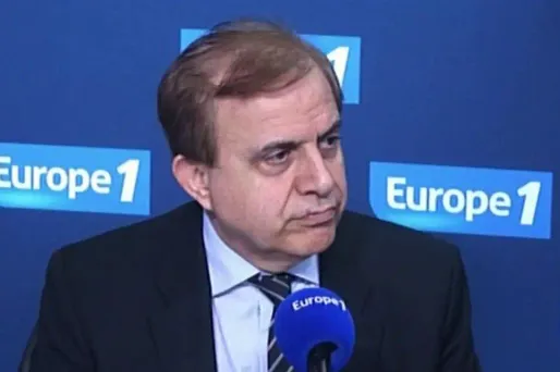 Karoutchi sur la déchéance de nationalité : "j'aurais préféré que Hollande passe par le réferendum"