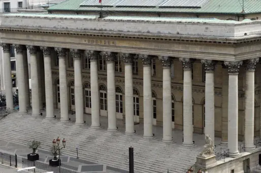 La Bourse de Paris termine en hausse