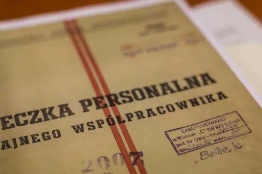 Pologne : Lech Walesa a-t-il collaboré avec la police secrète ?