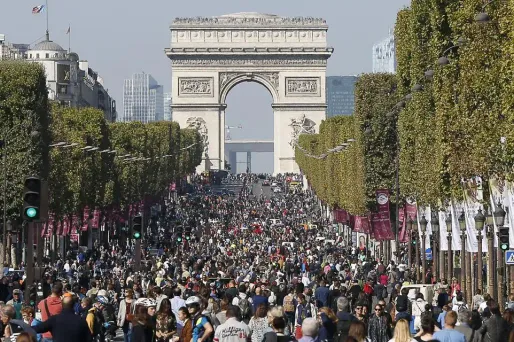 La piétonnisation de la célèbre avenue parisienne concordera ainsi avec le jour de gratuité des musées.