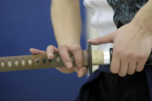 Un acteur japonais a été tué d'un coup de sabre samouraï dans l'estomac.