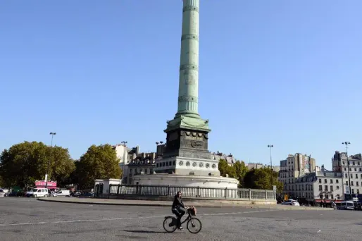 La place de la Bastille fait partie des sept places qui seront réaménagées entre 2017 et 2019.