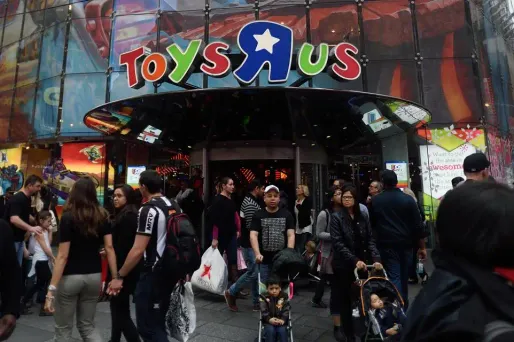 Le poste de "président divertissement général" n'est proposé qu'au Canada et en Australie.