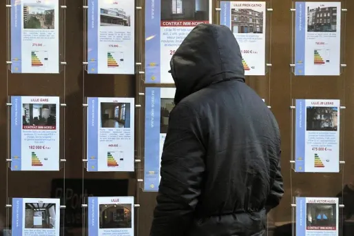 Les pratiques abusives de certaines agences immobilières sont pointées du doigt par une enquête d'UFC-Que choisir.