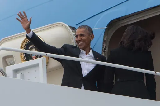 Obama lors de son départ pour Cuba dimanche.