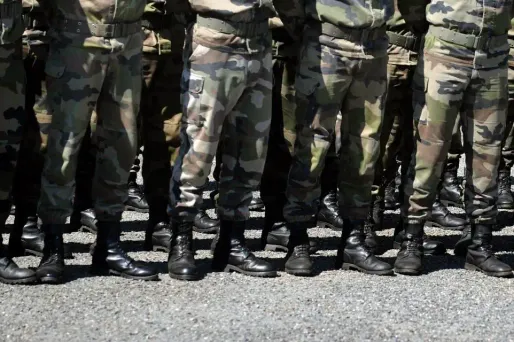 Les témoignages de soldats intervenus au Tchad, en Bosnie et en Afghanistan ont été recueillis par les deux hommes