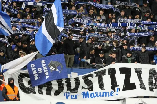 Les supporters de Bastia demandent une "justice pour Maxime".