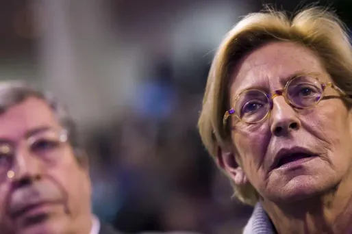 Isabelle Balkany a été la victime d'une arnaque au chèque bancaire.