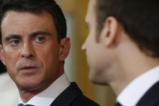 "On ne peut pas être ministre et… " : la charge de Valls contre Macron