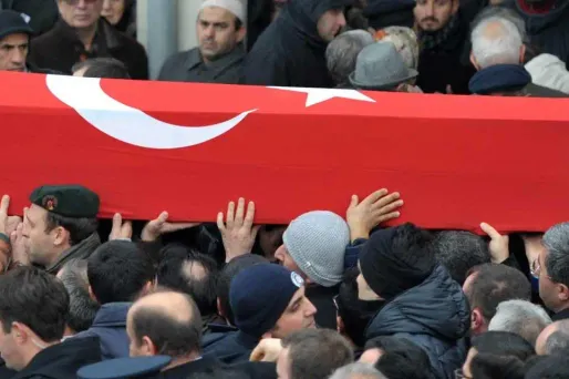 Ces policiers turcs qui ne veulent plus de Chopin