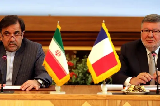 Le ministre des Transports français est à Téhéran.