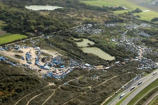 Le trafic est ralenti sur la rocade de Calais.