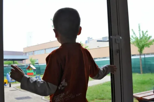 Sarthe : ses collègues lui offrent des congés pour soigner sa fille handicapée