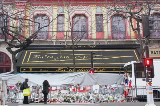 Attentats du 13 novembre : les victimes face à des règles d'indemnisation "froides et strictes"