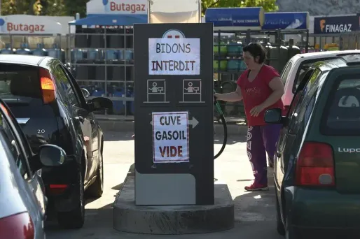 Pénurie carburant blocages loi travail essence 1280