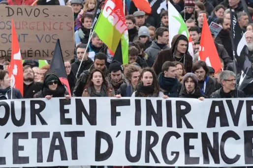 En passe d'être prolongé, l'état d'urgence de plus en plus contesté