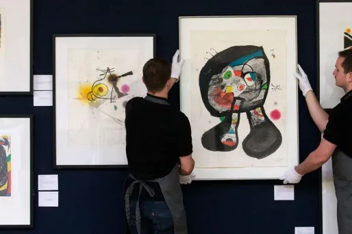 Le tableau "Le Fantome de l'atelier", estimé entre 8.000 et 10.000 euros fait partie des 28 tableaux du peintre qui seront mis aux enchères.