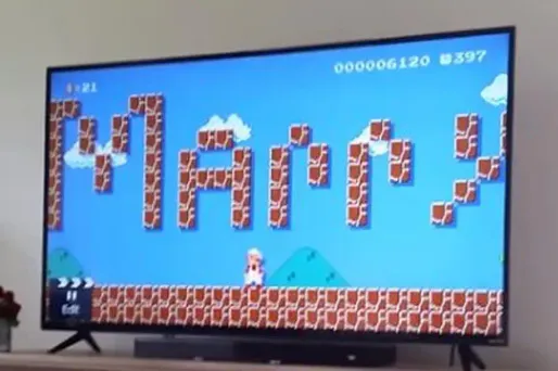 Il demande sa petite-amie en mariage grâce à Super Mario !